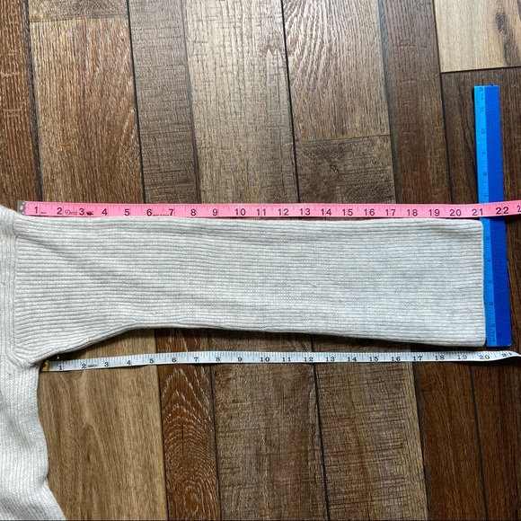 Athleta Perspective Crew Neck Wool Cashmere Sweater Size M - Picture 9 of 9